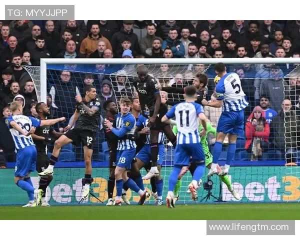 威科姆主场迎战加的夫城双方争夺关键三分的激烈对决